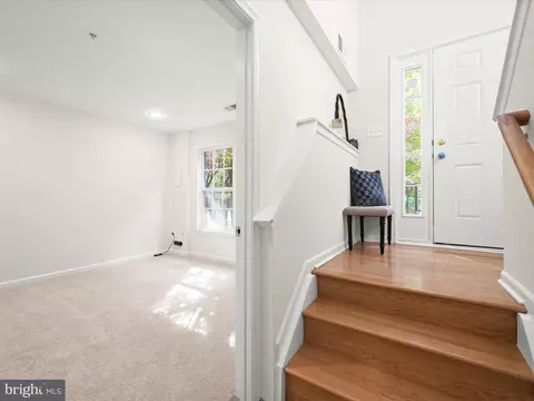 8058 Pennington Dr, Laurel, MD 20724 photo 22