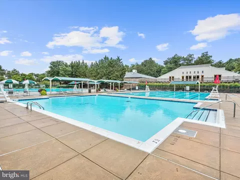 8058 Pennington Dr, Laurel, MD 20724 photo 38