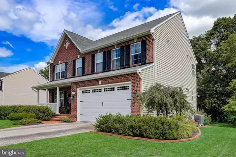 1796 Cedar Dr, Severn, MD 21144 photo 2