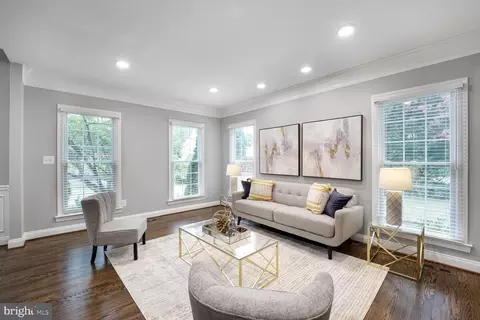 Living - 132 Seabiscuit Pl, Edgewater, MD 21037 photo 1 of 3