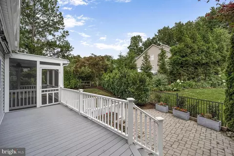 Exterior - 132 Seabiscuit Pl, Edgewater, MD 21037 photo 6 of 6