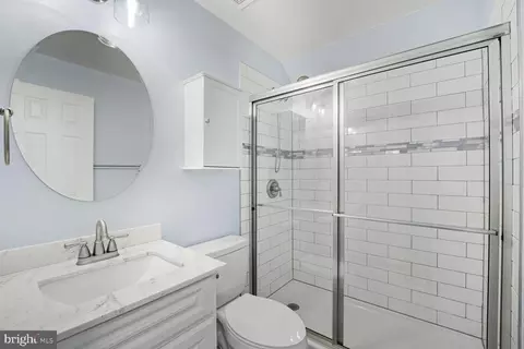Bath - 132 Seabiscuit Pl, Edgewater, MD 21037 photo 9 of 10