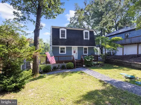 Other - 593 Riverside Dr, Pasadena, MD 21122 photo 3 of 18