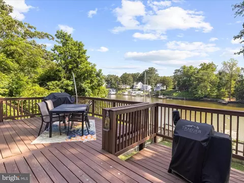 Exterior - 593 Riverside Dr, Pasadena, MD 21122 photo 3 of 11