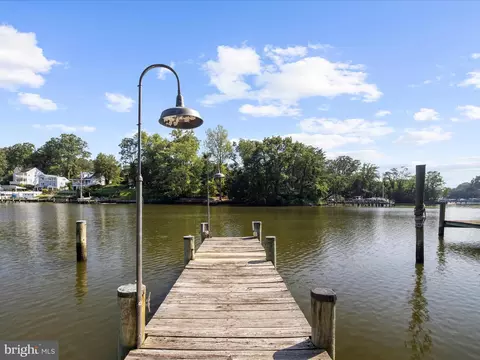 View/Area - 593 Riverside Dr, Pasadena, MD 21122 photo 1 of 10
