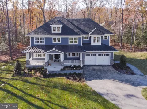 7407 Copper Lake Dr, Hanover, MD 21076