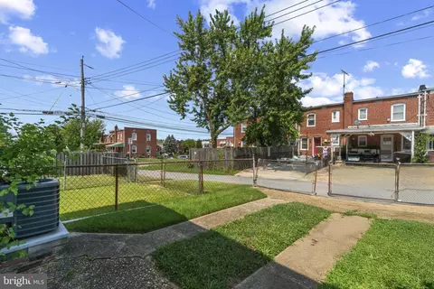 Exterior - 5307 Patrick Henry Dr, Baltimore, MD 21225 photo 5 of 5