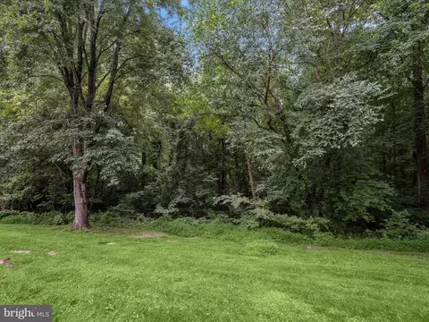 Exterior - 1649 Forest Hill Ct, Crofton, MD 21114 photo 6 of 7