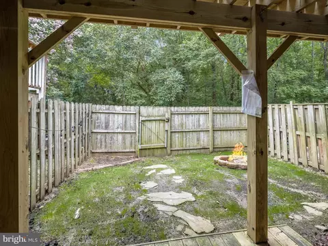 Exterior - 1649 Forest Hill Ct, Crofton, MD 21114 photo 5 of 7