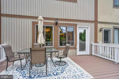 Exterior - 1249 Birchcrest Ct, Arnold, MD 21012 photo 3 of 8