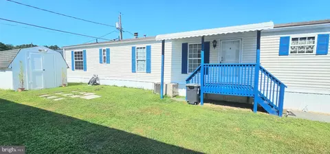 488 N Patuxent Rd #6, Odenton, MD 21113