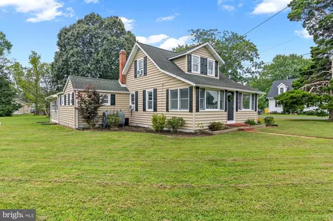 Exterior - 639 Deale Rd, Deale, MD 20751 photo 6 of 7