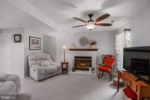 Living - 709 Pine Drift Dr, Odenton, MD 21113 photo 1 of 1