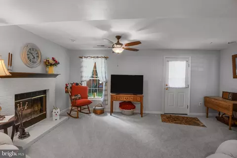 Other - 709 Pine Drift Dr, Odenton, MD 21113 photo 3 of 6