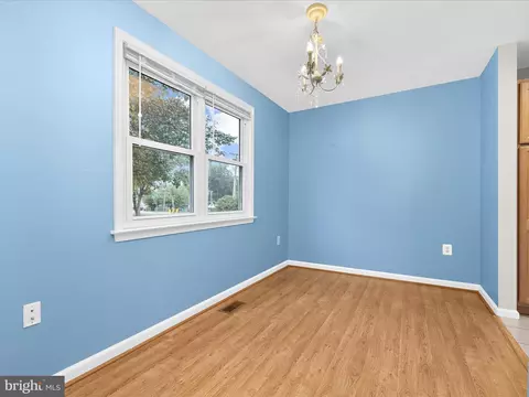 89 Creekview Ct, Pasadena, MD 21122 photo 7