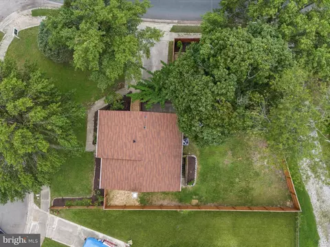 89 Creekview Ct, Pasadena, MD 21122 photo 30