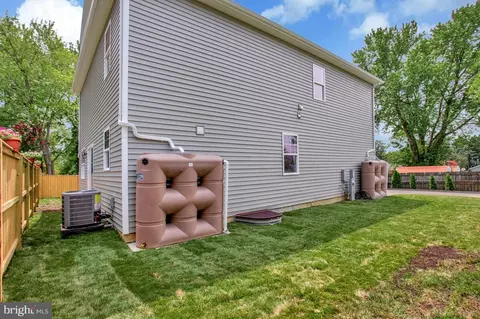 807 Hillside Ave, Edgewater, MD 21037 photo 40