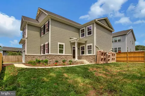 807 Hillside Ave, Edgewater, MD 21037 photo 2
