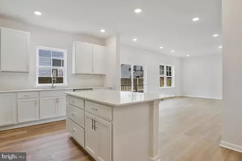 807 Hillside Ave, Edgewater, MD 21037 photo 11