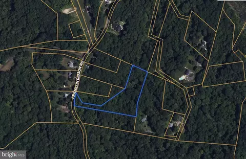 6281 Franklin Gibson Rd, Tracys Landing, MD 20779
