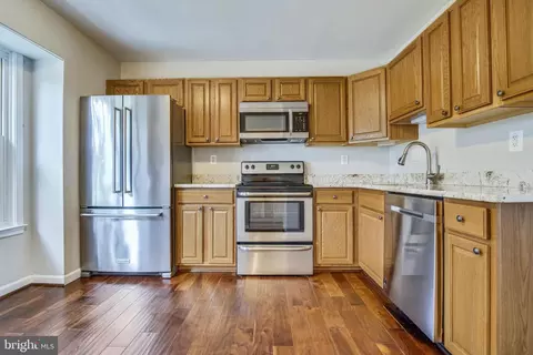 2241 Aberdeen Dr, Crofton, MD 21114 photo 12
