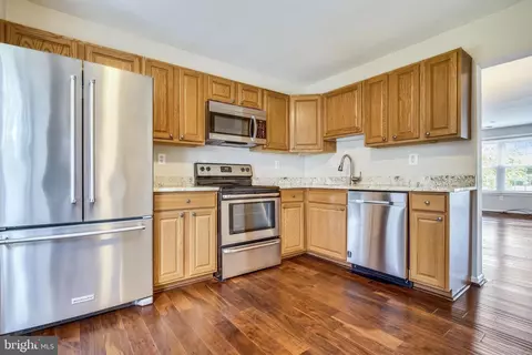 2241 Aberdeen Dr, Crofton, MD 21114 photo 11