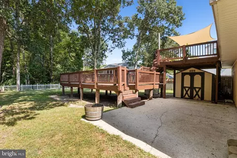 404 Lily Brook Ct, Pasadena, MD 21122 photo 36