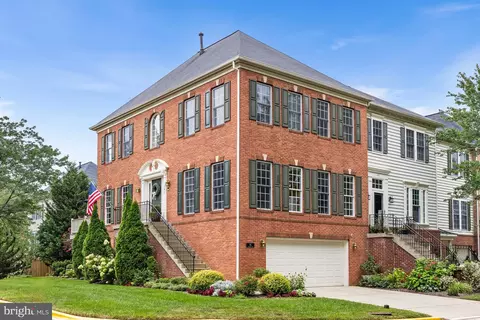 Exterior - 161 Riverton Pl, Edgewater, MD 21037 photo 2 of 5