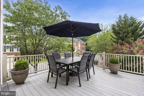 Exterior - 161 Riverton Pl, Edgewater, MD 21037 photo 3 of 5