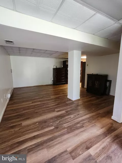 7812 Werowance Ct, Hanover, MD 21076 photo 5