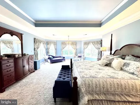 Bedroom - 702 Pearson Point Pl, Annapolis, MD 21401 photo 2 of 11