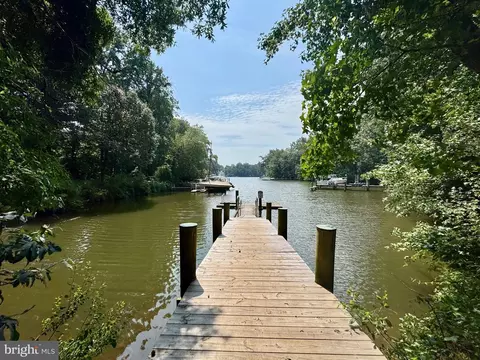 View/Area - 702 Pearson Point Pl, Annapolis, MD 21401 photo 1 of 1