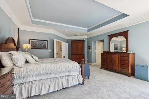 Bedroom - 702 Pearson Point Pl, Annapolis, MD 21401 photo 6 of 11