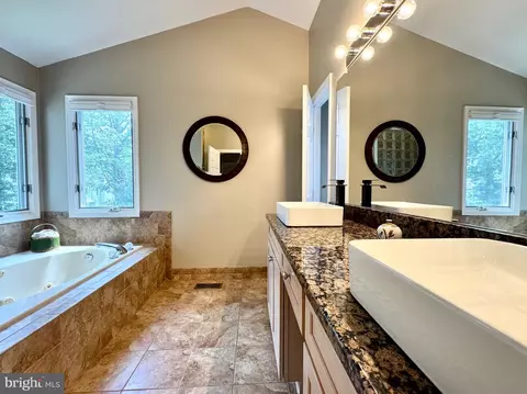 500 Martingale Ln, Arnold, MD 21012 photo 7