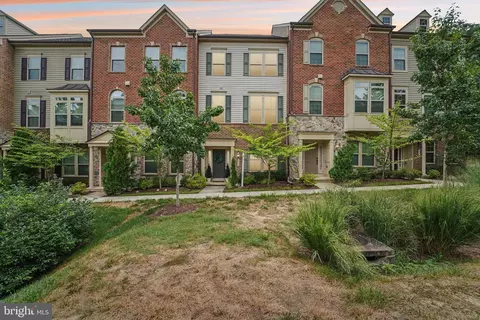 7312 Taylors Hill Ln, Hanover, MD 21076