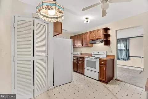 Kitchen - 2921 Main St, Edgewater, MD 21037 photo 1 of 3