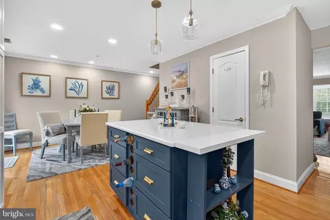 Kitchen - 728 Spoon Ct #15, Arnold, MD 21012 photo 2 of 4