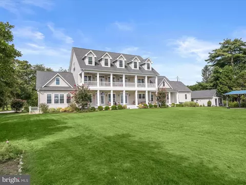 Exterior - 235 Bay Front Dr, Pasadena, MD 21122 photo 17 of 17