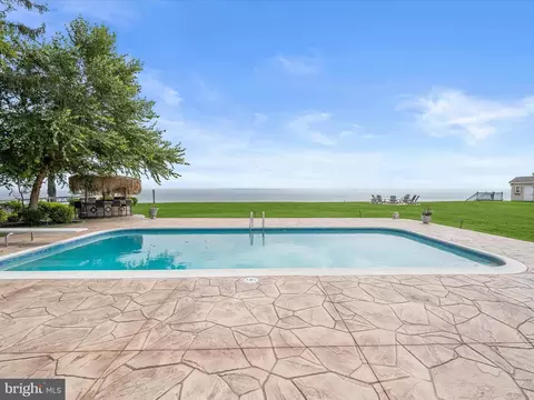 Exterior - 235 Bay Front Dr, Pasadena, MD 21122 photo 8 of 17