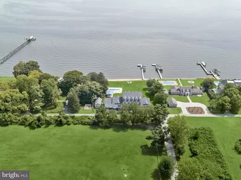 View/Area - 235 Bay Front Dr, Pasadena, MD 21122 photo 1 of 8