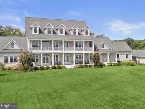 Exterior - 235 Bay Front Dr, Pasadena, MD 21122 photo 3 of 17