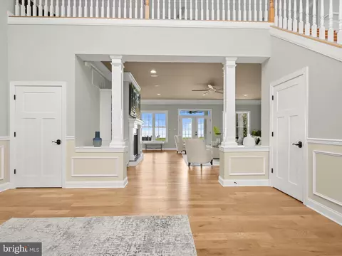 Entry Way - 235 Bay Front Dr, Pasadena, MD 21122 photo 3 of 4