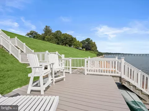 Exterior - 235 Bay Front Dr, Pasadena, MD 21122 photo 10 of 17