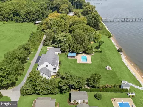 View/Area - 235 Bay Front Dr, Pasadena, MD 21122 photo 2 of 8