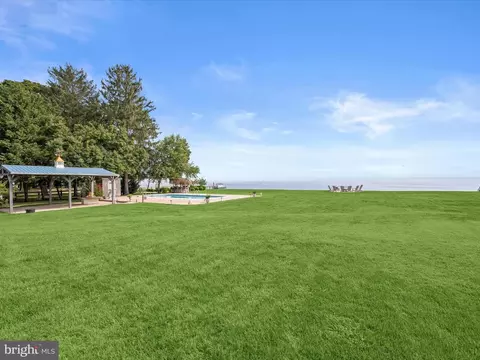 Exterior - 235 Bay Front Dr, Pasadena, MD 21122 photo 5 of 17