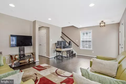 1102 Bayberry Ln, Hanover, MD 21076 photo 7