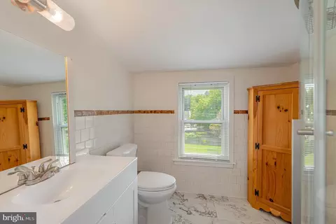 Bath - 303 5th, Baltimore, MD 21225 photo 1 of 2