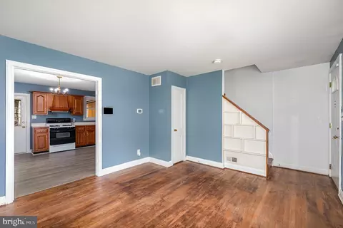 Living - 303 5th, Baltimore, MD 21225 photo 3 of 3