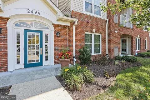 2494 Amber Orchard Ct E #202, Odenton, MD 21113