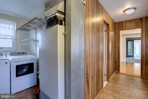 7821 Bodkin View Dr, Pasadena, MD 21122 photo 19
